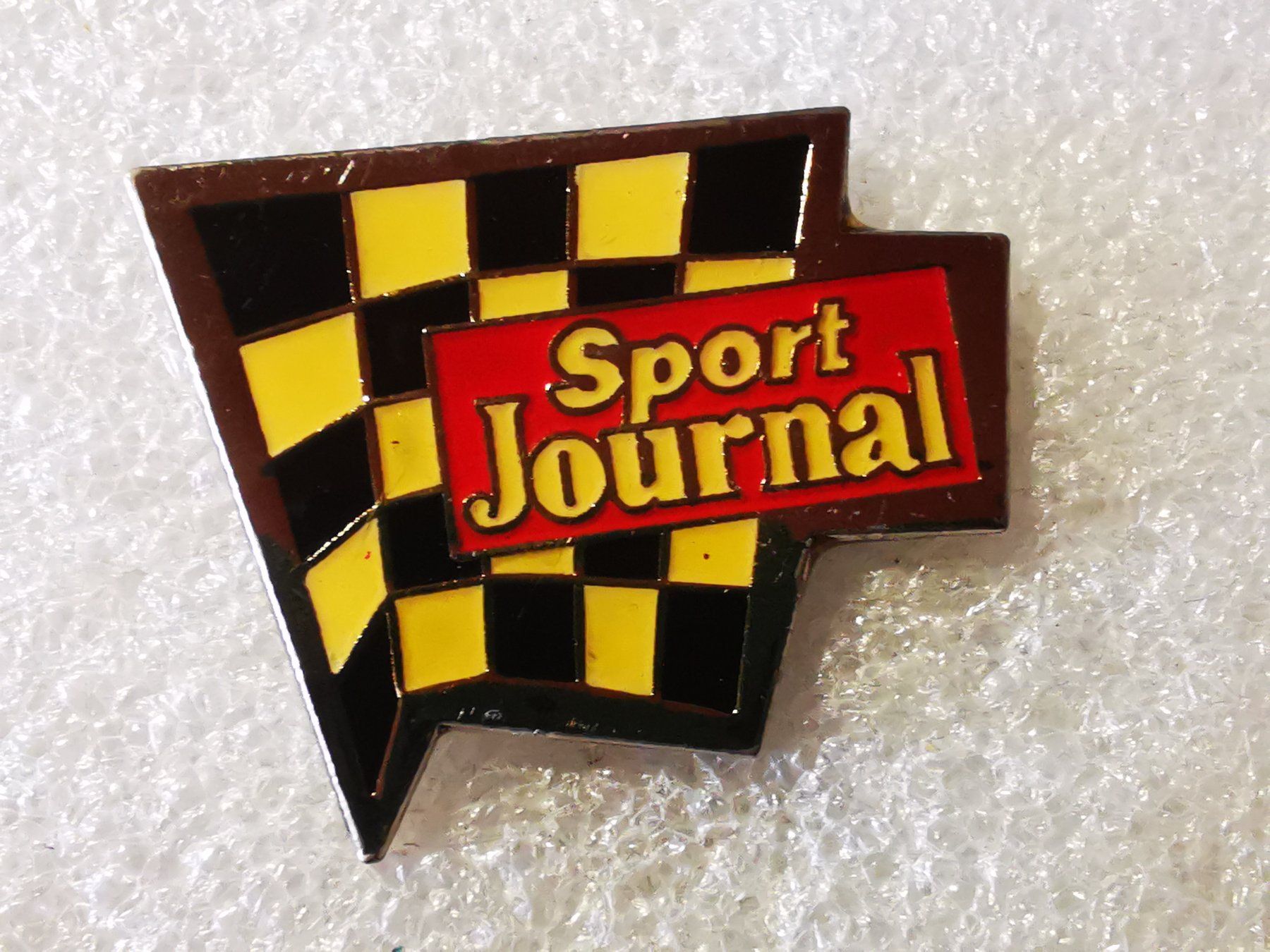 Placchette & Badge: Ansteckpin 150: Sport Journal – Usato da Oppligen venduto da Pin-Fall-Shop