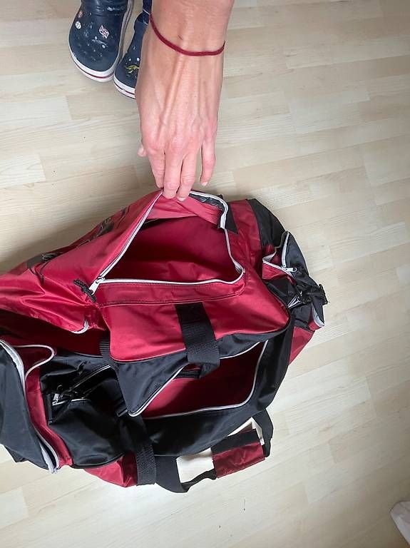 Sacs: Grosse Reisetasche zu verkaufen – D'occasion à Liebefeld par ove_ltg5 2