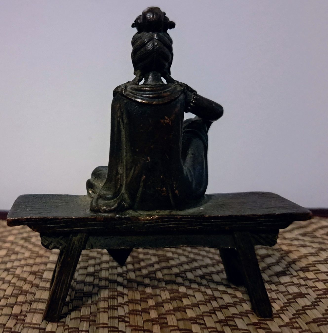 Sculture & Statue: Bronze guanym porte bonheur maison – Nuovo e nell'imballaggio originale da Vernier venduto da 19pigments 2