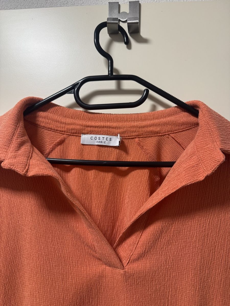 Blusen: Trendige Bluse in Orange, Grösse M – Gebraucht aus Zürich von cha_7n8s 2
