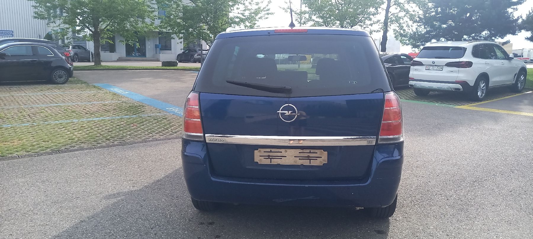Servizi & Riparazioni: Auto zu vermieten 7plätzer  – Usato da Bazenheid venduto da Kettler2014 5
