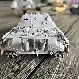 Kits de montage: Jagdpanther Minichamps Panzer – D'occasion à Faulensee par Neubi71 4