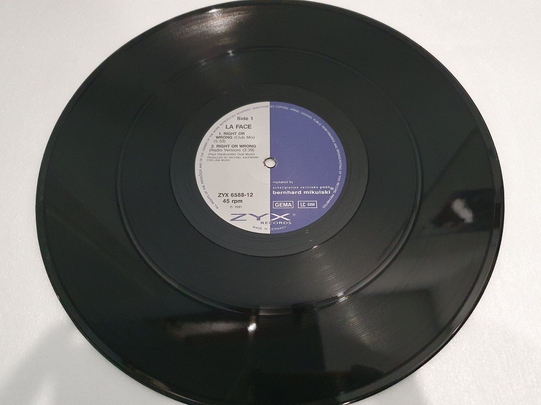 Dischi in vinile: La Face – Right Or Wrong (House) – Usato da Uster venduto da Vinyl-Leidenschaft 2