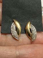 Boucles d’oreilles en or 9 carats avec diamant