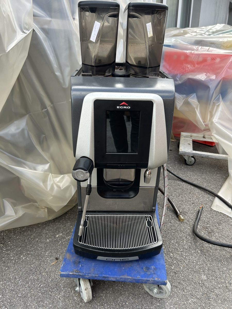 Macchine per caffè & Macchine per espresso: Kaffeemaschine Egro mit zwei Bohnenbehältern – Usato da Rain venduto da NADLAL 1