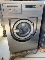 2x Miele Professional PW 6137  13 kg Gewerbewaschmaschinen