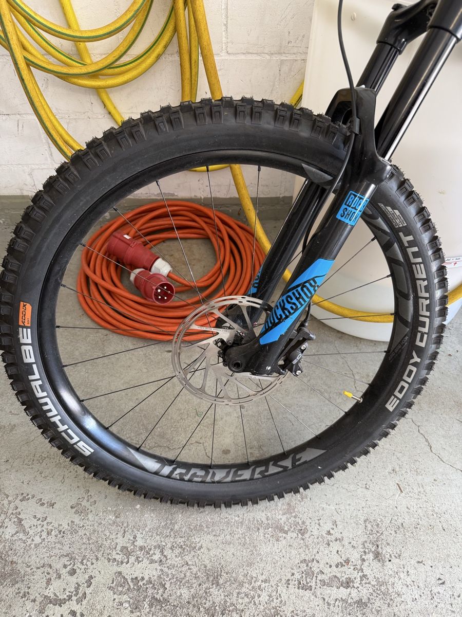 Specialized Biciclette: Specialized Levo E-Bike  – Usato da Bottenwil venduto da Flo_10-7 4