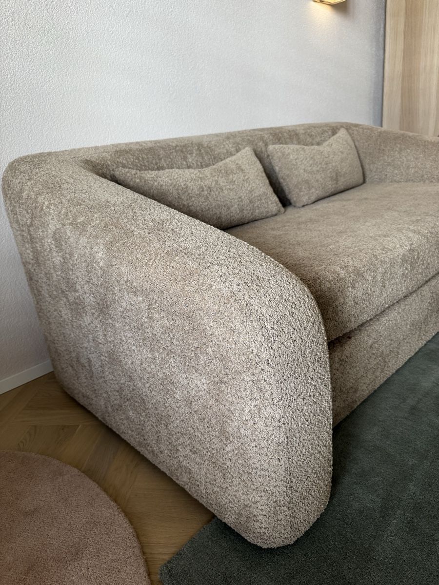 Westwing Sofas: Westwing sofa-bed  beige teddy bouclé – Gebraucht aus Küsnacht ZH von ond_6zvv 1
