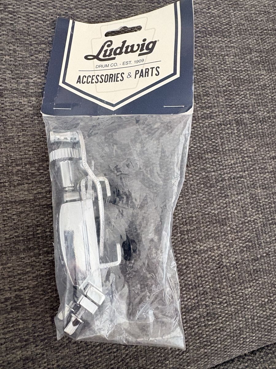 Ludwig Musikinstrumente: Ludwig Accent Snare Strainer neu – Neu und originalverpackt aus Eich von Vauclair