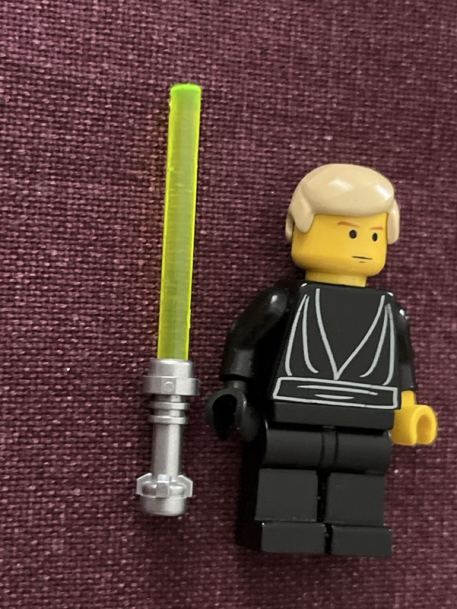 Lego Statuette: Lego Figur Star Wars Luke Skywalker mit Schwert. – Usato da neuenhof venduto da cocoros 3