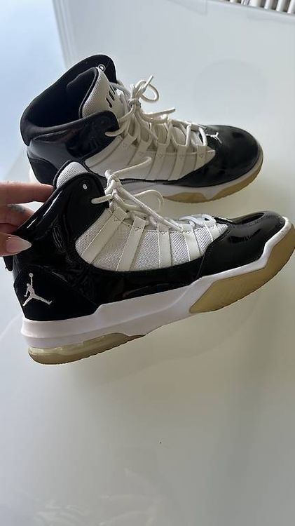 Jordan Max Aura (Gebraucht) in Muttenz für CHF 25 – nur Abholung auf ...