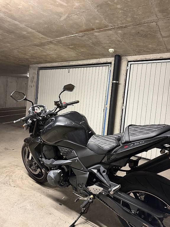 Strasse: Moto – Gebraucht aus Petit lancy von art_f96l 1