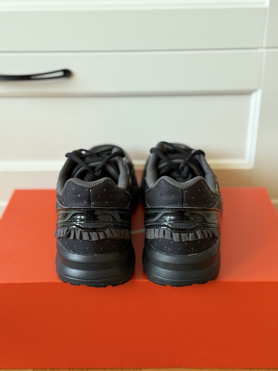 Asics Scarpe da uomo: ASICS JOG 100S Trainers Unisex 40 – Nuovo (secondo la descrizione) da Carouge GE venduto da gerelee 2
