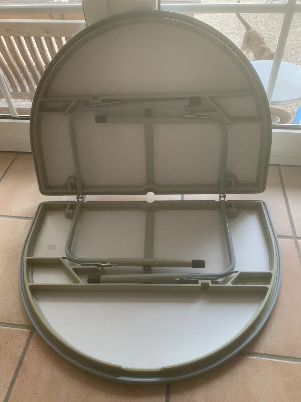 Tische: Campingtisch zusammenklappbar – Gebraucht aus Untersiggenthal von Ophus 2