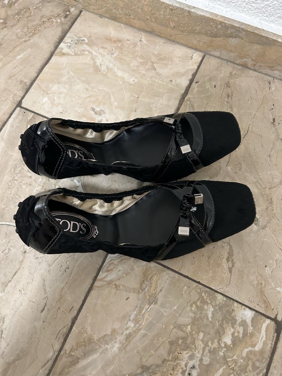 Tod'S Scarpe da donna: TODS Ballerinas mit Fell – Nuovo (secondo la descrizione) da Zürich venduto da sop_82jx 4