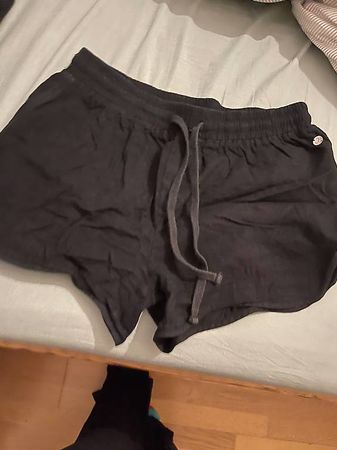 Kurze Hose Gr. L