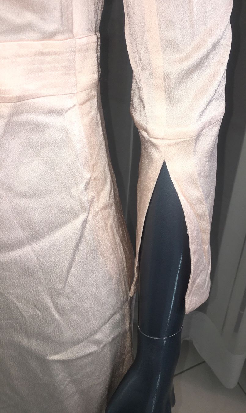 Maje Vestiti: MAJE KLEID GR. M (3) neuwertig – Nuovo (secondo la descrizione) da Unteraegeri venduto da MH203 6