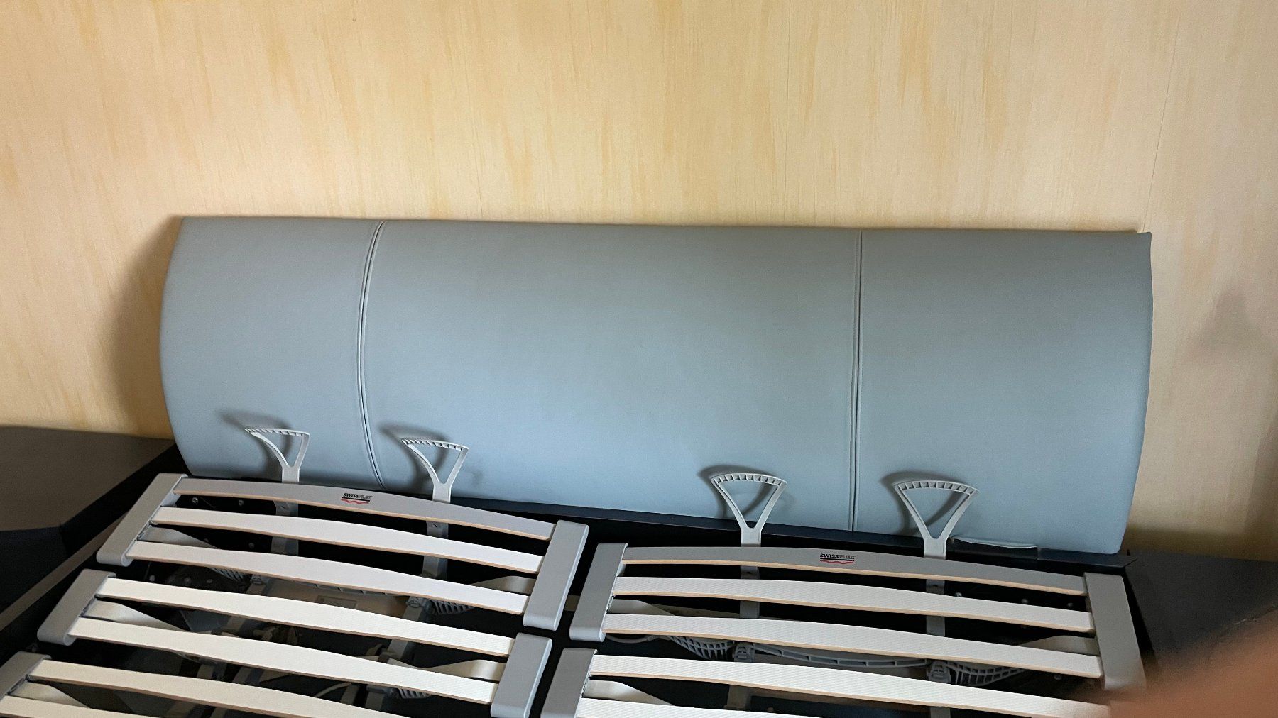 Lits: Doppelbett 160cm Swissflex OHNE Matratze – D'occasion à Muri b. Bern par 4claudi 2