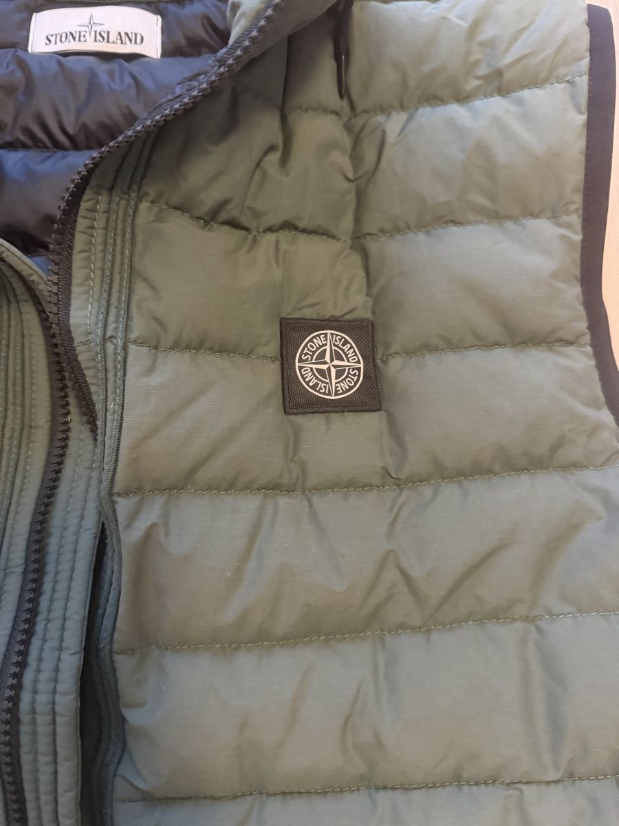 Gilet & Giacche: Herren Weste Stone Island, gr XL – Nuovo (secondo la descrizione) da Männedorf venduto da ScottNatalia 1