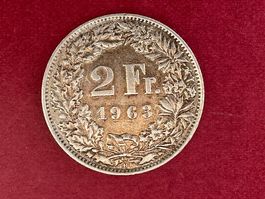 🇨🇭2 FR 1963 Silbermünze schön und ungereinigt