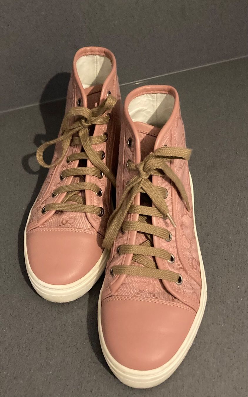 Gucci Scarpe da donna: Gucci sneakers no 35 – Usato da Paradiso venduto da Kayakara
