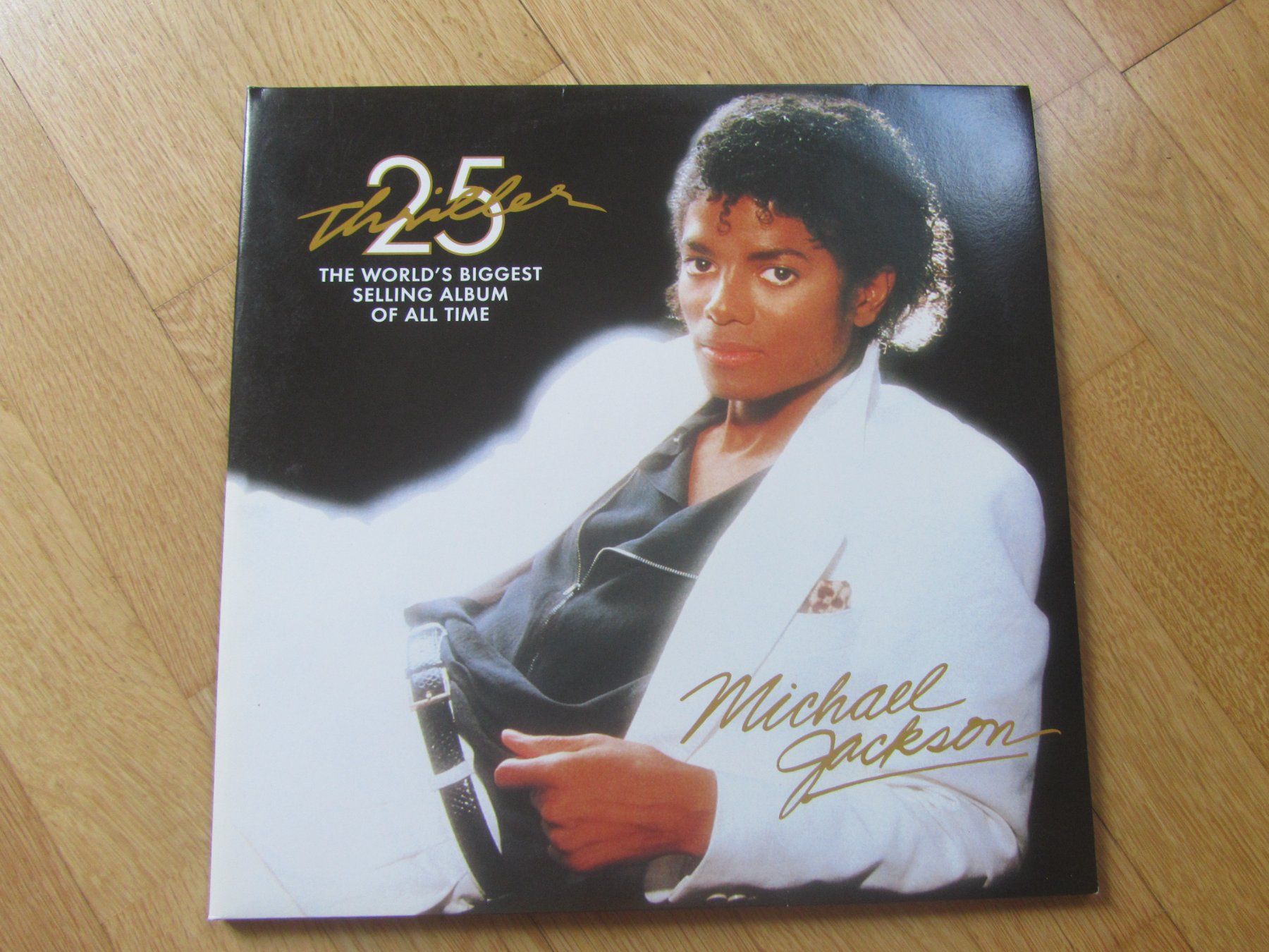 Dischi in vinile: Michael Jackson: Thriller 25    LP, Vinyl,     Top Zustand – Nuovo (secondo la descrizione) da Seengen venduto da mikelele