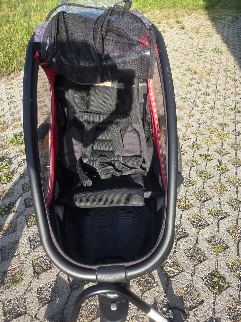 Hamax Remorques: Hamax Outback One inkl. Regenverdeck – D'occasion à Brienz BE par Bopp77 1