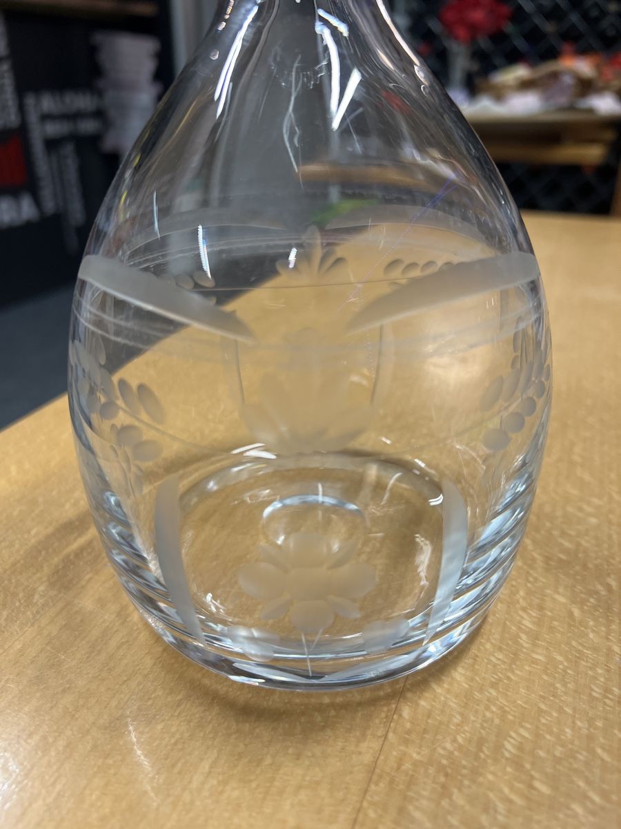 Caraffe: Kristall Karaffe mit Stopfen, graviert – Usato da Rorschach venduto da TrendyDeals 1