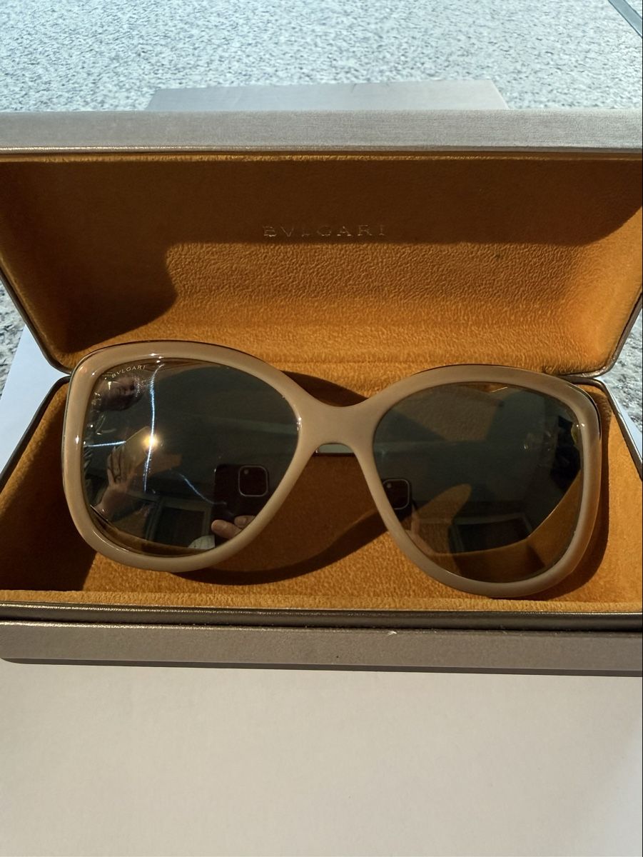 Occhiali & Lenti: BVLGARI Sonnenbrillen – Nuovo (secondo la descrizione) da Grenchen venduto da Cimi830