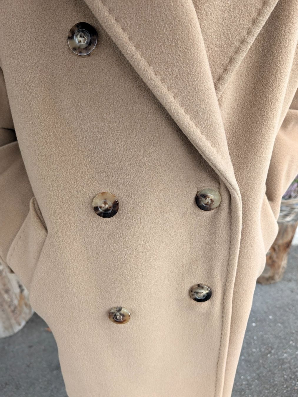 Max Mara Cappotti: Max Mara Kashmir Mantel - beige – Usato da Zürich venduto da egosamtweich 1