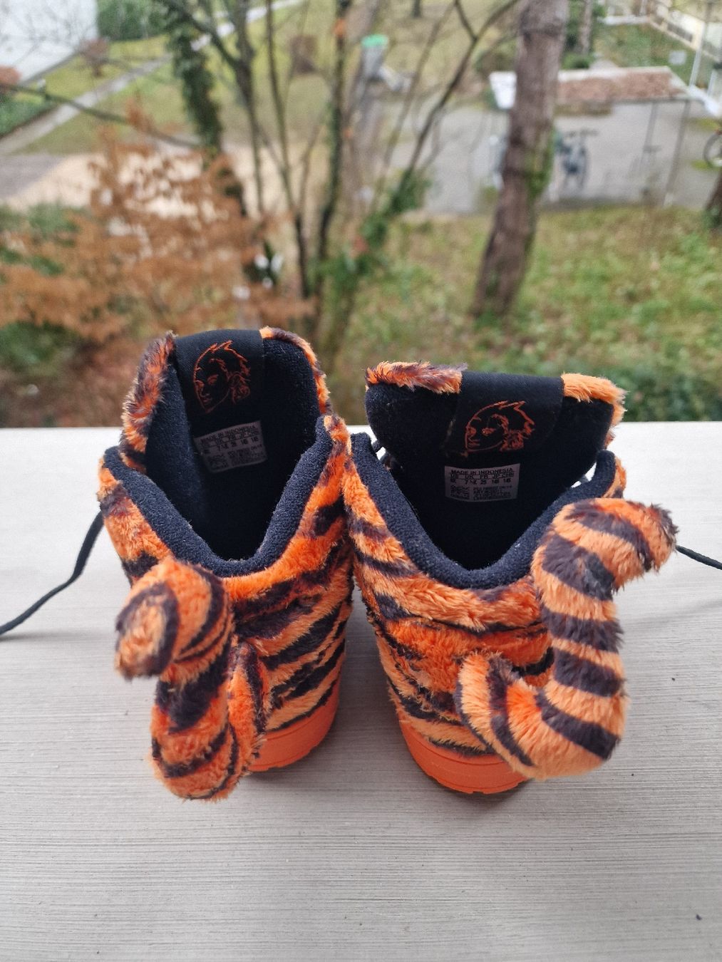 Adidas Scarpe per ragazzi: Jeremy Scott Adidas Tiger Gr25 – Usato da Basel venduto da chingson 2