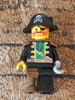 lego figurine pirate pi055 Captain Red Beard (Captain Roger)