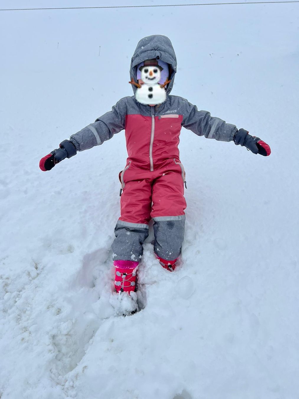 Tute: Schneeanzug für Mädchen – Usato da Aristau venduto da pep_bt2v