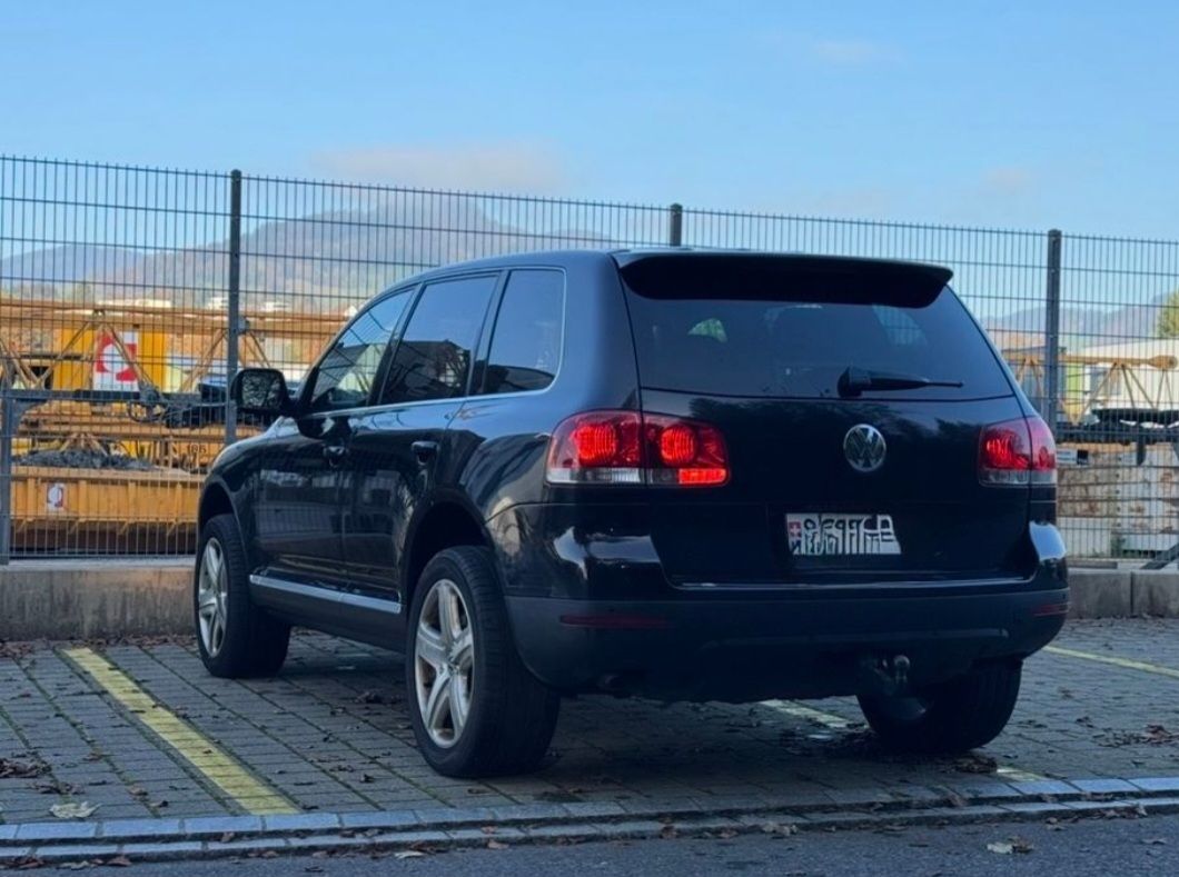 VW Autos: Vw Touareg – Gebraucht aus Strengelbach von dbs_h2 2