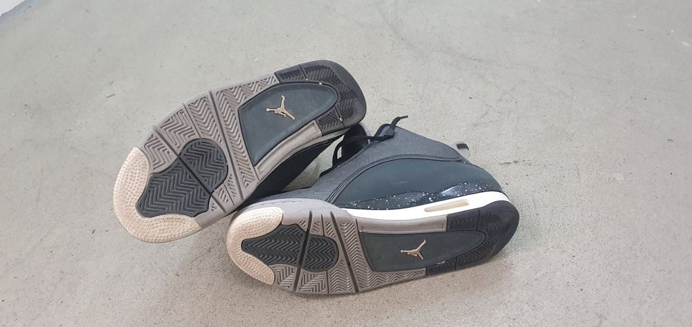 Nike Chaussures hommes: Nike Air Jordan Dub Zero Basketballschuhe Air Jordan Nike – D'occasion à Zürich par PrBn 2