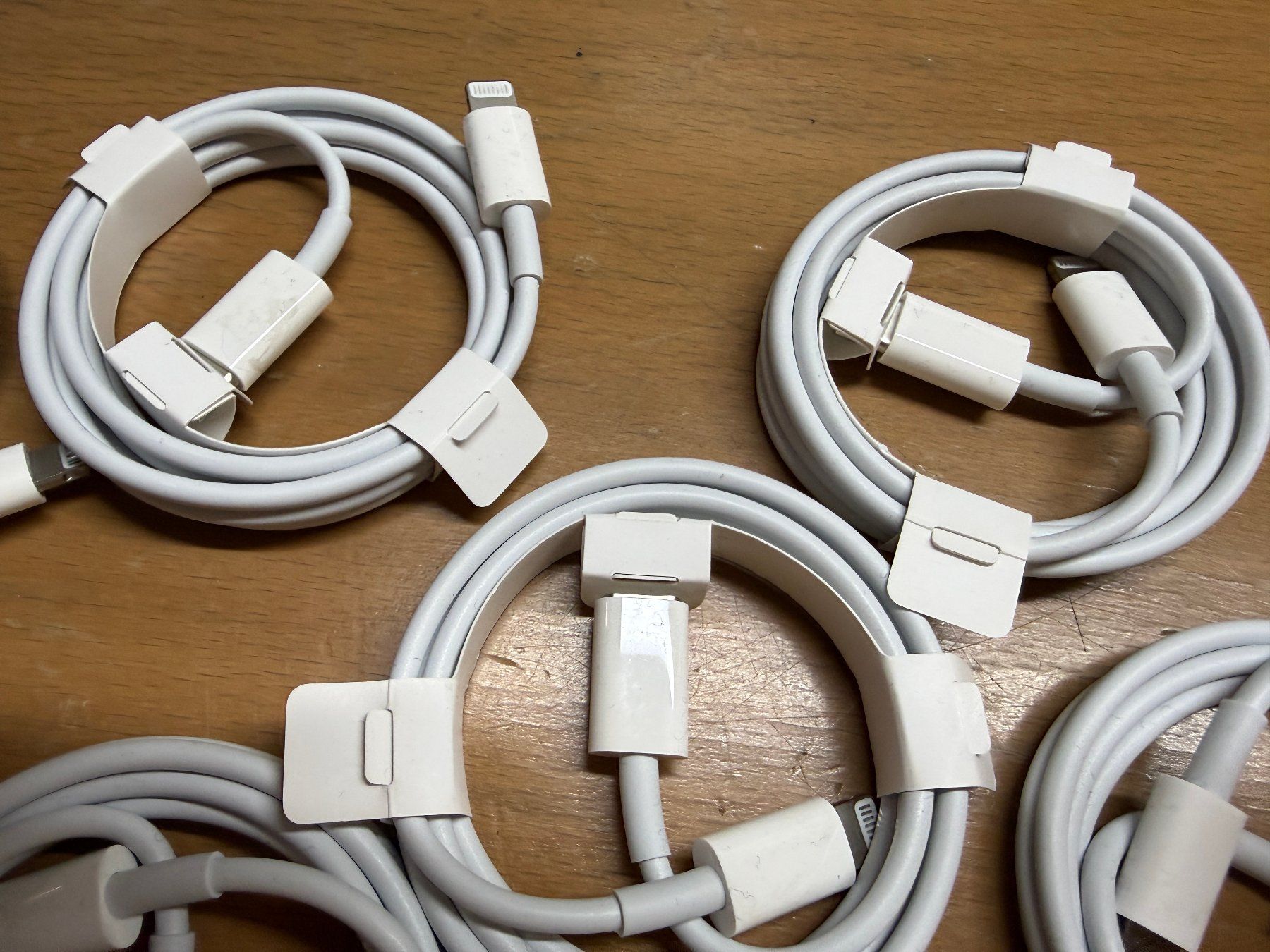 Apple Câbles: Ladekabel USB-C – D'occasion à Au SG par bah_6f5w 2