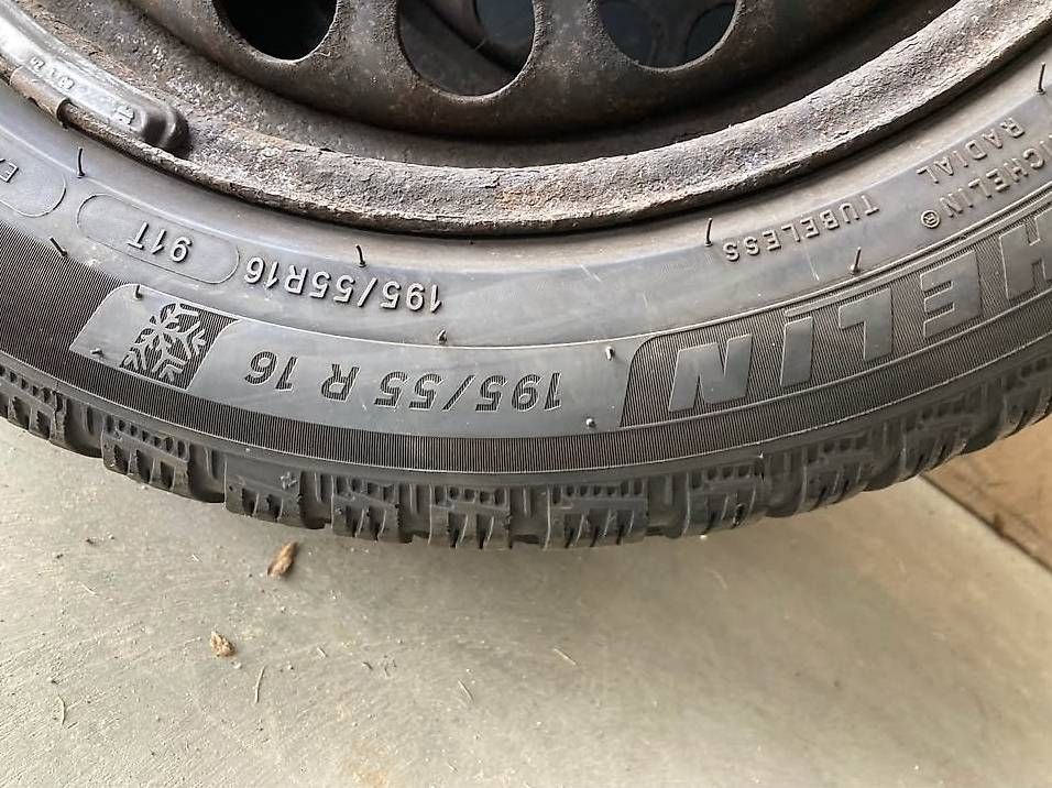 Pneumatici & Ruote complete: Roues avec pneus Michelin pour Opel Corsa – Usato da Semsales venduto da Seb71