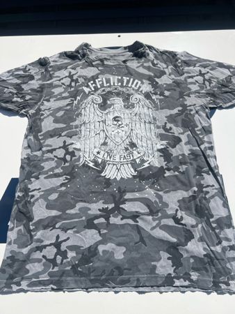 Affliction T-Shirt, Gr. 2XL, Grau, Camouflage-Muster!