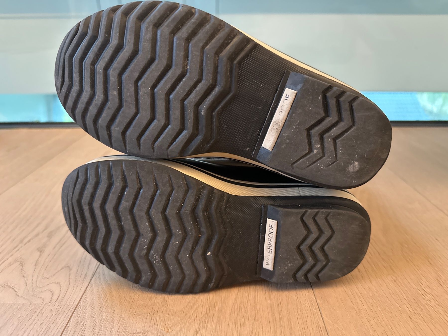 Sorel Scarpe per ragazzi: Sorel Winterstiefel, Gr. 36, Schwarz – Usato da Kallnach venduto da Thetrader 2