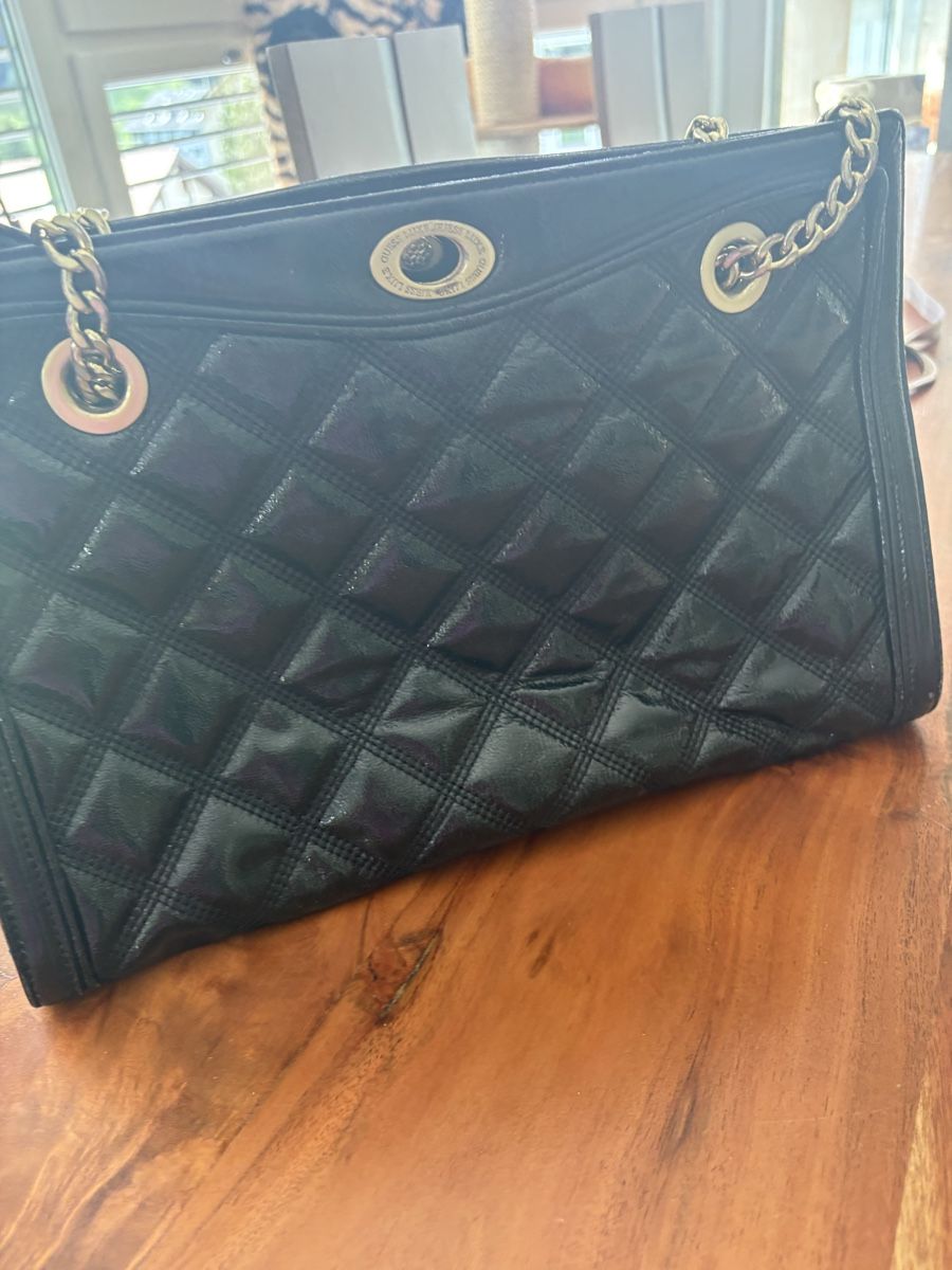 Guess Borse da donna: Guess Handtasche, NP 155 CHF – Nuovo (secondo la descrizione) da Obbürgen venduto da bugi6868 7