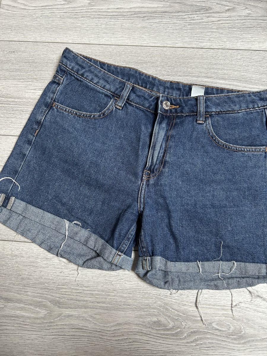 H&M Jeans: Shorts en jean taille 40 H&M – Usato da Genève venduto da and_k79x