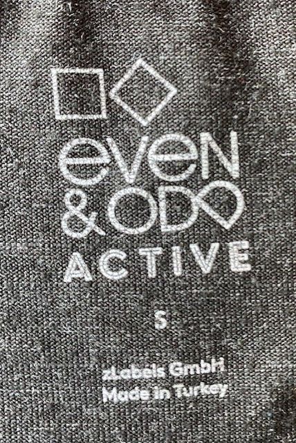 T-Shirts: Dunkelgraues Even&Odd Active Shirt, Grösse S, neuwertig – Gebraucht aus Ergisch von July64 2