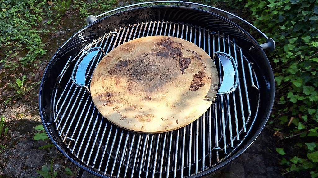 Griglie: Weber Kugelgrill und Zubehör  – Usato da Eschikofen venduto da nan_8j66 1