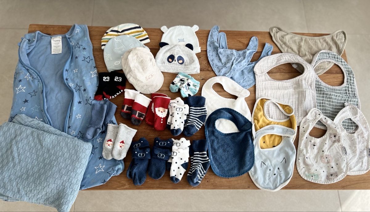 Lotti & Set di vestiti: Lot accessoires bébé – Usato da Erlach venduto da gioianac