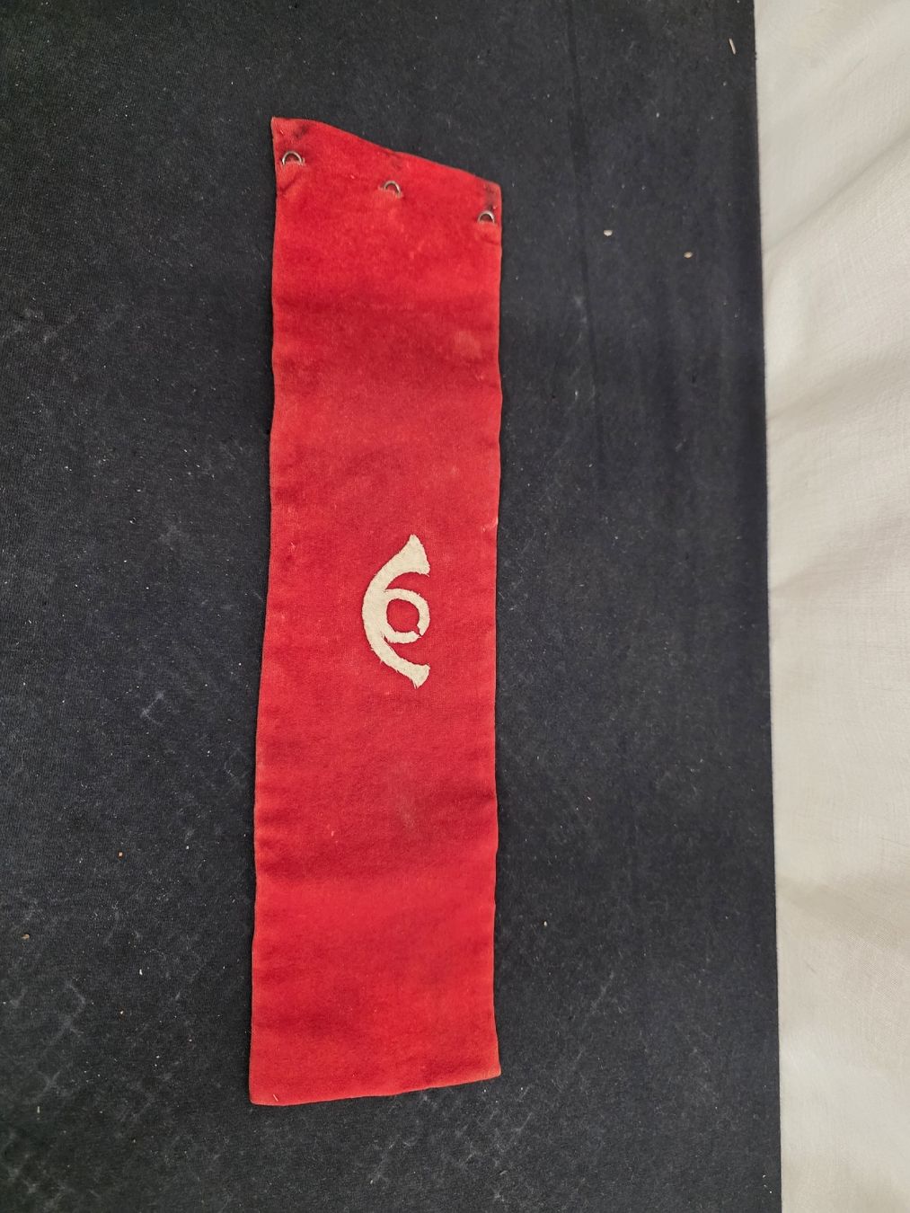 Schweizer Armee Uniformen: Schweizer Armee Armbinde Sonderbund Signaltrompeter 1847 – Gebraucht aus Wolfertswil von Antiko 2