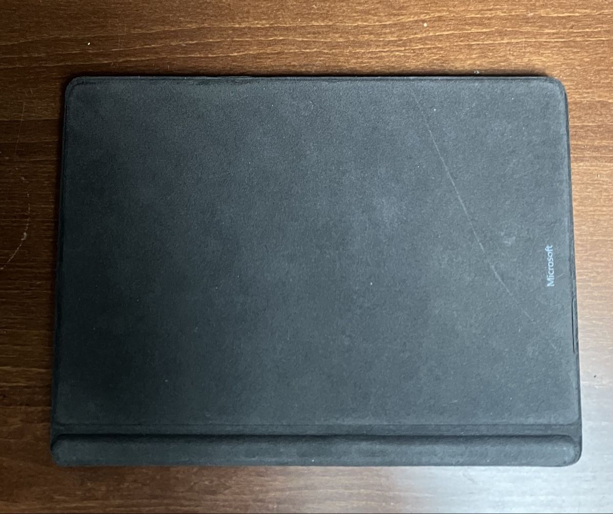 Microsoft Tablet PC: Microsoft Surface Pro 9 mit defekt – Defekt aus Wangen an der Aare von 1970speedster 1