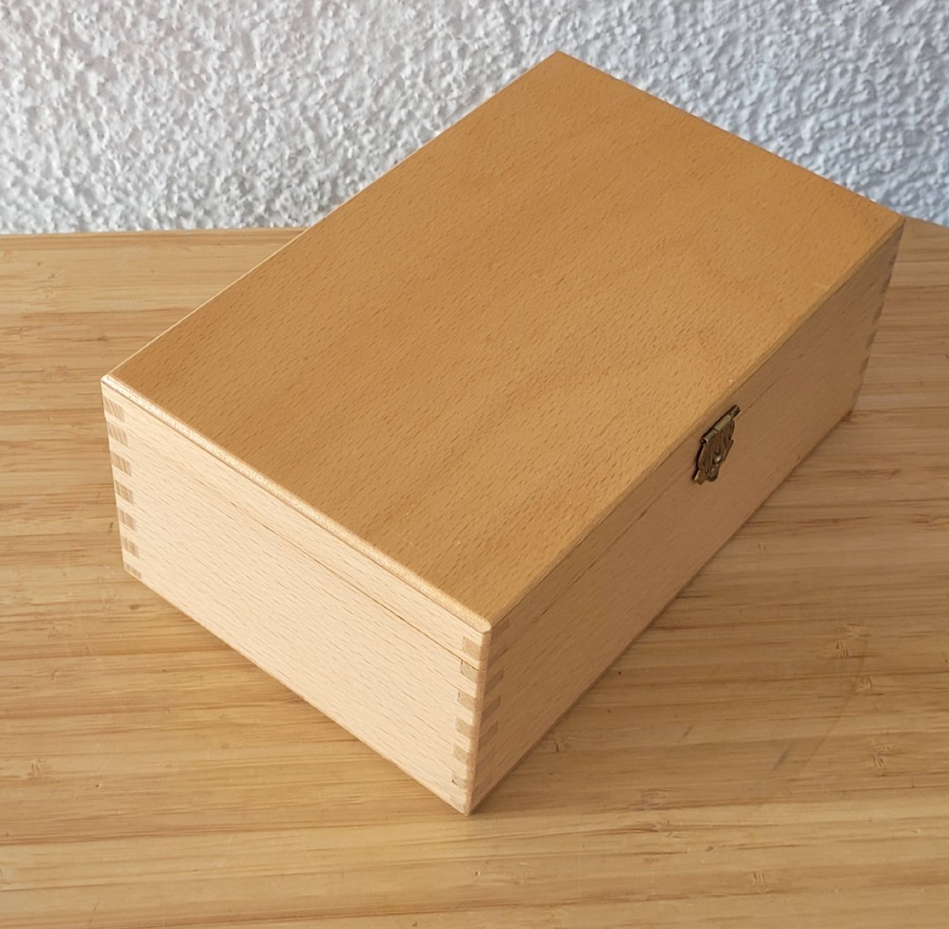 Giochi: Wunderschöne Vintage Schachfiguren Holz mit Samtbödeli – Usato da Buttikon SZ venduto da Renco 7