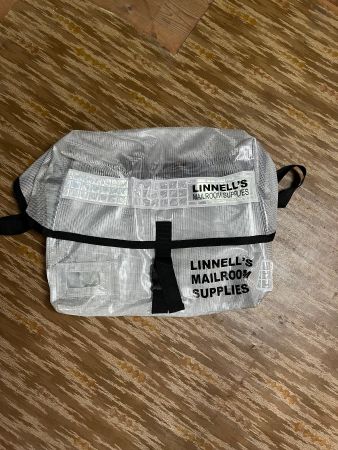 Linell's Mailroom Supplies Kuriertasche - Neuwertig