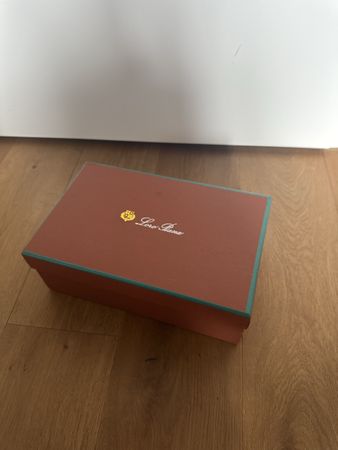 Loro Piana Geschenkbox (Schuhkarton Grösse)