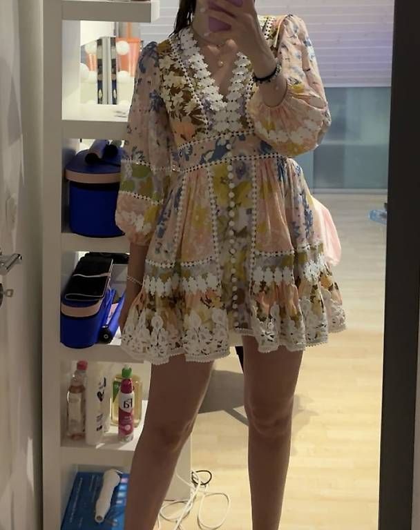 Zimmermann Vestiti: Zimmermann Kleid – Nuovo e nell'imballaggio originale da Jona venduto da xweeknd 3